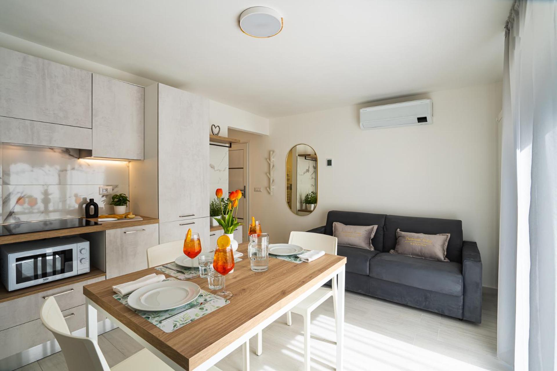 Inaugurazione 2024 - Villa Pratu Apartments A 100 Metri Dal Mare Риччоне Екстер'єр фото